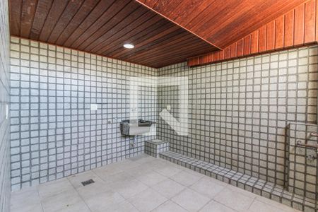 Apartamento à venda com 360m², 4 quartos e 3 vagasÁrea de Serviço segundo andar