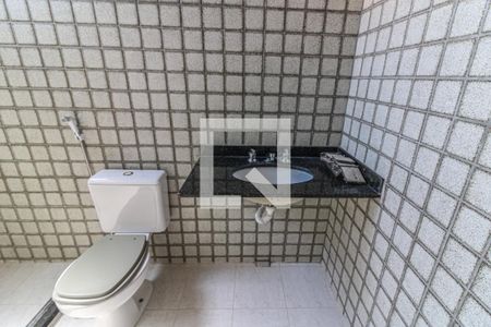 Apartamento à venda com 360m², 4 quartos e 3 vagasBanheiro segundo andar