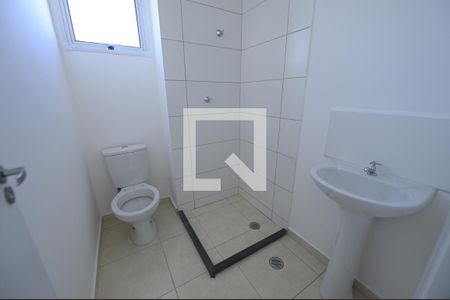 Apartamento à venda com 55m², 2 quartos e 1 vaga Apartamento à venda com 55m², 2 quartos e 1 vagaBanheiro