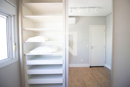 Apartamento à venda com 68m², 2 quartos e 2 vagasQuarto