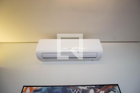 Sala de apartamento à venda com 2 quartos, 68m² em Pinheiros, São Paulo