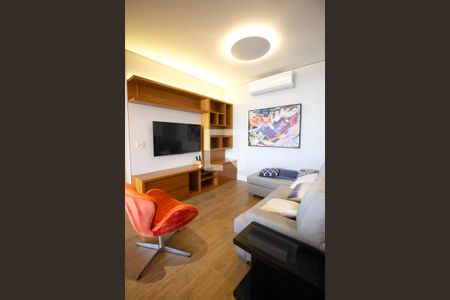 Sala de apartamento à venda com 2 quartos, 68m² em Pinheiros, São Paulo