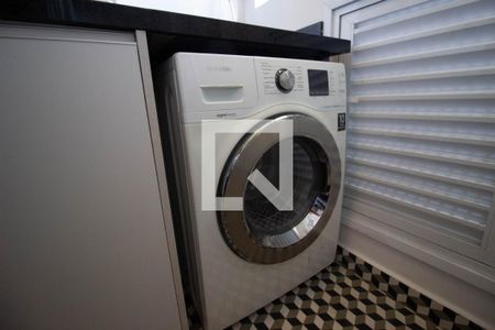 Apartamento à venda com 68m², 2 quartos e 2 vagasÁrea de serviço