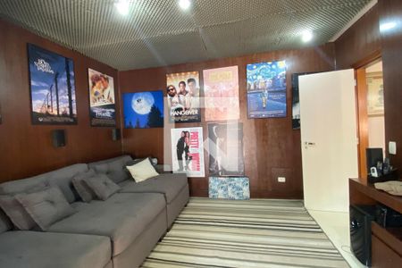 Sala de casa de condomínio à venda com 5 quartos, 700m² em Alphaville, Santana de Parnaíba