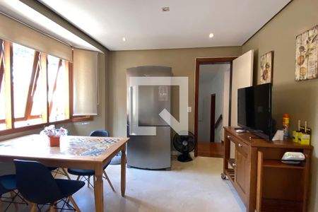 Casa de condomínio à venda com 700m², 5 quartos e 5 vagasCozinha