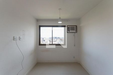 Apartamento à venda com 75m², 2 quartos e 1 vagaSuíte