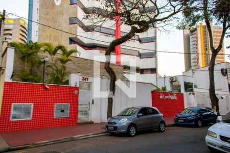 Apartamento à venda com 132m², 3 quartos e 3 vagas Apartamento à venda com 132m², 3 quartos e 3 vagasFachada