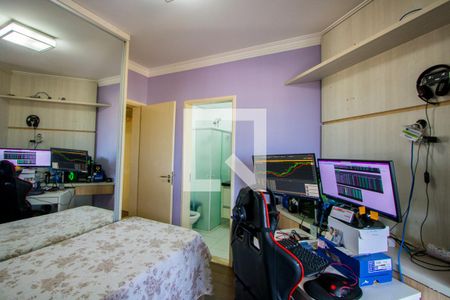 Apartamento à venda com 132m², 3 quartos e 3 vagas Apartamento à venda com 132m², 3 quartos e 3 vagasQuarto 1