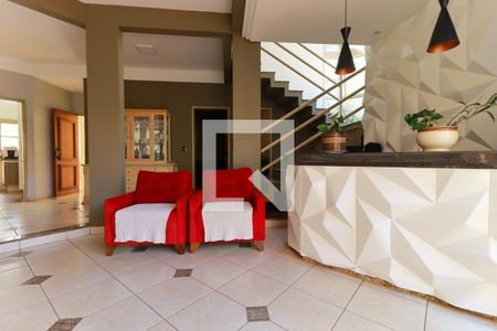 Sala de casa para alugar com 3 quartos, 268m² em Jardim Califórnia, Ribeirão Preto