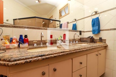 Casa para alugar com 268m², 3 quartos e 4 vagasSuíte Quarto 2 