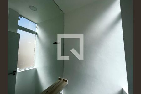 Apartamento à venda com 95m², 2 quartos e sem vagaBanheiro de Serviço