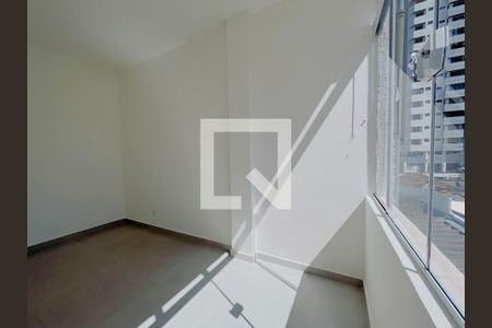 Quarto 1 de apartamento à venda com 2 quartos, 95m² em Centro, Campinas