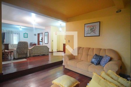 sala de estar de casa à venda com 3 quartos, 300m² em São João Batista, São Leopoldo