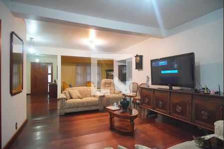 Sala de TV de casa à venda com 3 quartos, 300m² em São João Batista, São Leopoldo