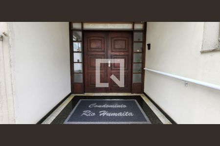 Apartamento para alugar com 68m², 2 quartos e sem vaga Apartamento para alugar com 68m², 2 quartos e sem vagaHall de entrada