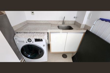 Área de Serviço de apartamento para alugar com 2 quartos, 68m² em Aparecida, Santos