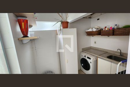Apartamento para alugar com 68m², 2 quartos e sem vaga Apartamento para alugar com 68m², 2 quartos e sem vagaÁrea de Serviço