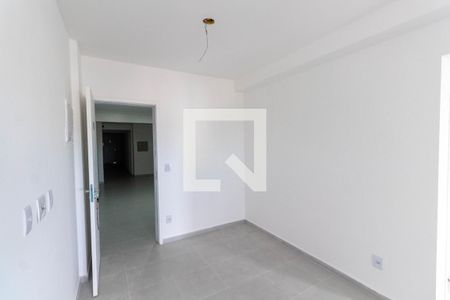 Sala/Cozinha de apartamento para alugar com 2 quartos, 38m² em Parque das Paineiras, São Paulo