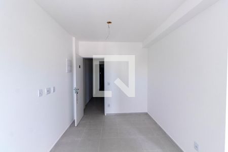 Sala/Cozinha de apartamento para alugar com 2 quartos, 38m² em Parque das Paineiras, São Paulo