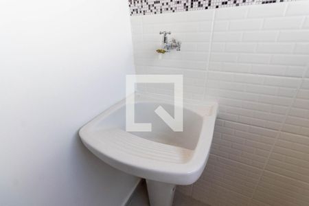 Apartamento para alugar com 38m², 2 quartos e sem vaga Apartamento para alugar com 38m², 2 quartos e sem vagaLavanderia