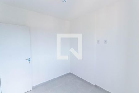 Quarto 1 de apartamento para alugar com 2 quartos, 38m² em Parque das Paineiras, São Paulo
