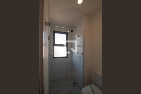 Banheiro de apartamento à venda com 1 quarto, 40m² em Pinheiros, São Paulo