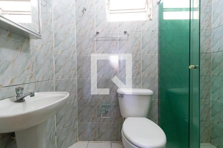 Banheiro de kitnet/studio para alugar com 1 quarto, 25m² em Cidade Universitária, Campinas