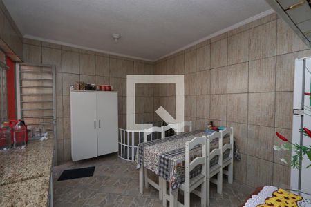 Casa à venda com 125m², 3 quartos e 2 vagasCozinha 
