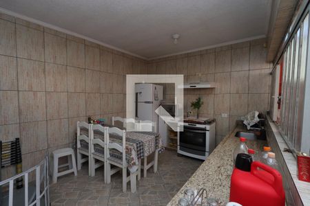 Casa à venda com 125m², 3 quartos e 2 vagasCozinha 