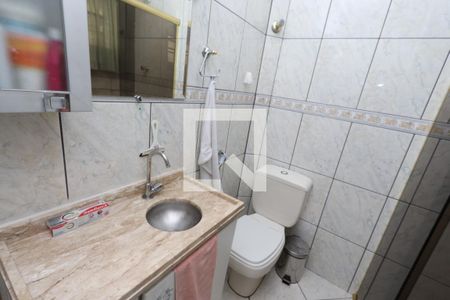Casa à venda com 125m², 3 quartos e 2 vagasBanheiro 1