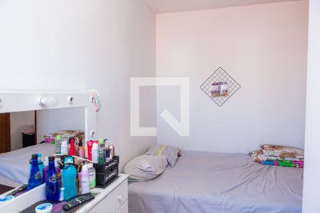 Casa à venda com 84m², 3 quartos e 2 vagas Casa à venda com 84m², 3 quartos e 2 vagasQuarto 2