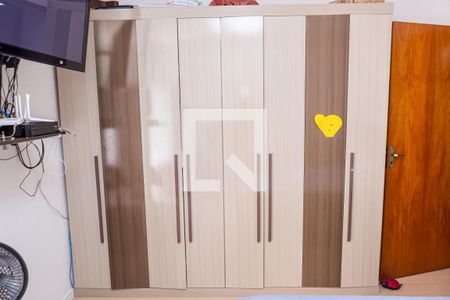 Casa à venda com 84m², 3 quartos e 2 vagas Casa à venda com 84m², 3 quartos e 2 vagasQuarto 3