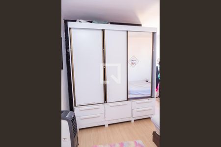 Casa à venda com 84m², 3 quartos e 2 vagas Casa à venda com 84m², 3 quartos e 2 vagasQuarto 3