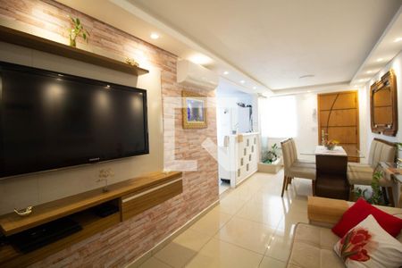 Sala de apartamento à venda com 2 quartos, 56m² em Conjunto Residencial José Bonifácio, São Paulo