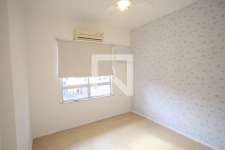 Apartamento à venda com 87m², 3 quartos e 1 vagaQuarto 2