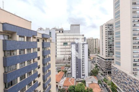 Studio para alugar com 27m², 1 quarto e sem vaga Studio para alugar com 27m², 1 quarto e sem vagaSacada