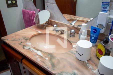 Casa de condomínio à venda com 1000m², 5 quartos e 3 vagasBanheiro da Suíte 3