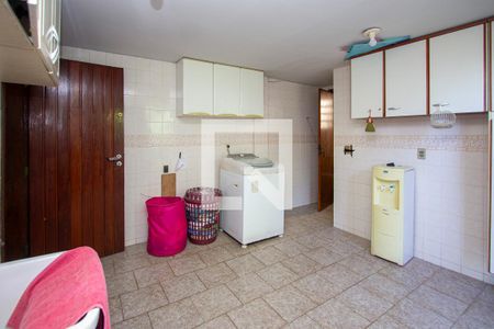 Casa de condomínio à venda com 1000m², 5 quartos e 3 vagasÁrea de Serviço