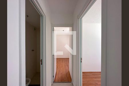 Corredor Quartos de apartamento à venda com 2 quartos, 33m² em Vila Socorro, São Paulo