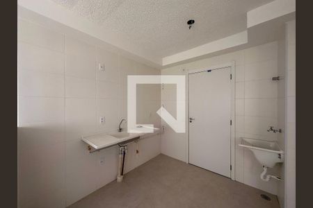 Cozinha/Área de Servico de apartamento à venda com 2 quartos, 33m² em Vila Socorro, São Paulo