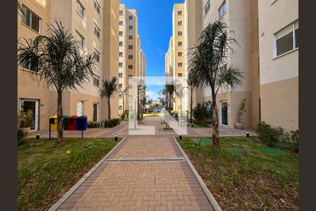 Apartamento à venda com 33m², 2 quartos e sem vagaÁrea comum