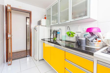 Apartamento à venda com 73m², 2 quartos e 1 vagaCozinha