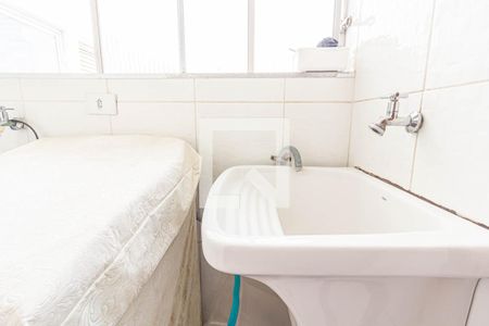 Apartamento à venda com 73m², 2 quartos e 1 vagaÁrea de Serviço