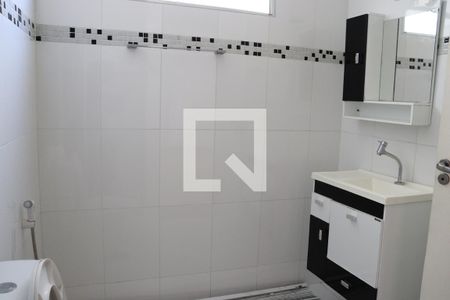 Apartamento para alugar com 66m², 1 quarto e sem vaga Apartamento para alugar com 66m², 1 quarto e sem vagaBanheiro