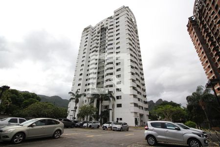 Apartamento à venda com 65m², 3 quartos e 1 vagaFachada