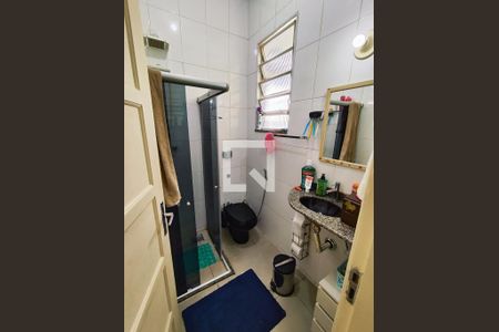 Casa à venda com 450m², 4 quartos e 3 vagas Casa à venda com 450m², 4 quartos e 3 vagasBanheiro 2