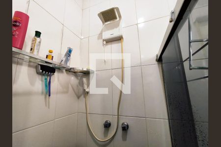 Casa à venda com 450m², 4 quartos e 3 vagas Casa à venda com 450m², 4 quartos e 3 vagasBanheiro 2