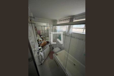 Banheiro de apartamento à venda com 2 quartos, 72m² em Vila Clementino, São Paulo