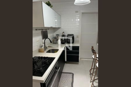 Apartamento à venda com 72m², 2 quartos e sem vagaCozinha