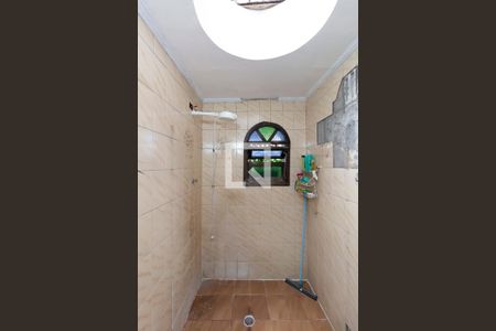 Casa à venda com 212m², 4 quartos e 1 vaga Casa à venda com 212m², 4 quartos e 1 vagaBanheiro